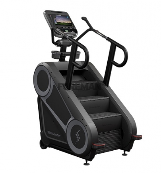 STAIRMASTER 8Gx — тренажер-эскалатор с сенсорной консолью 15"